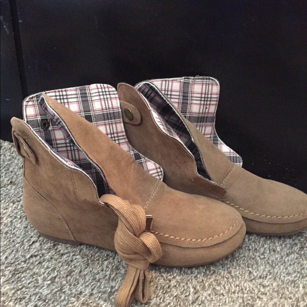 Shoes